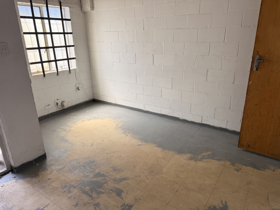 To Let Commercial Property for Rent in Blackheath Industrial Western Cape